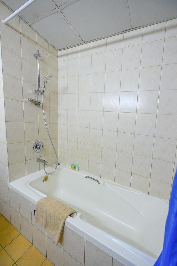 Luxury Escapes - Studio Near Ibn Battuta Mall & Metro - Mog 193 Discovery Gardens Dubaj Kültér fotó